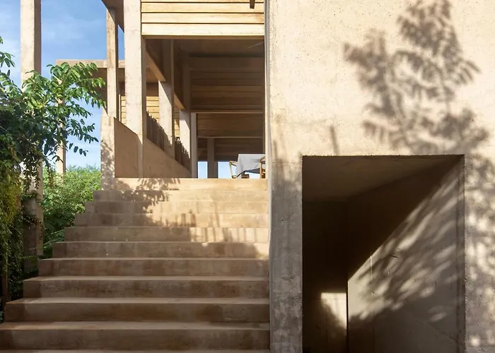 Casa Naya